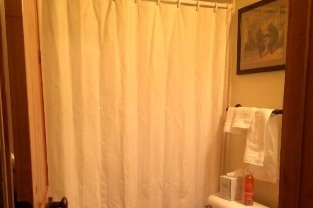 Photo of Bathroom in Big Sky