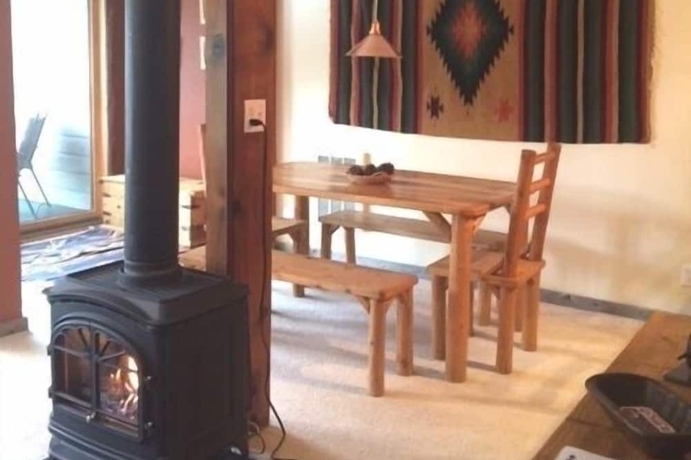 Photo of Livingroom in Big Sky