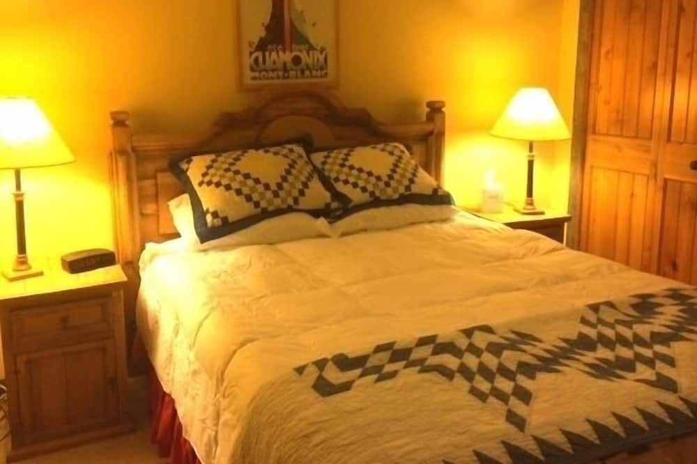Photo of Bedroom in Big Sky