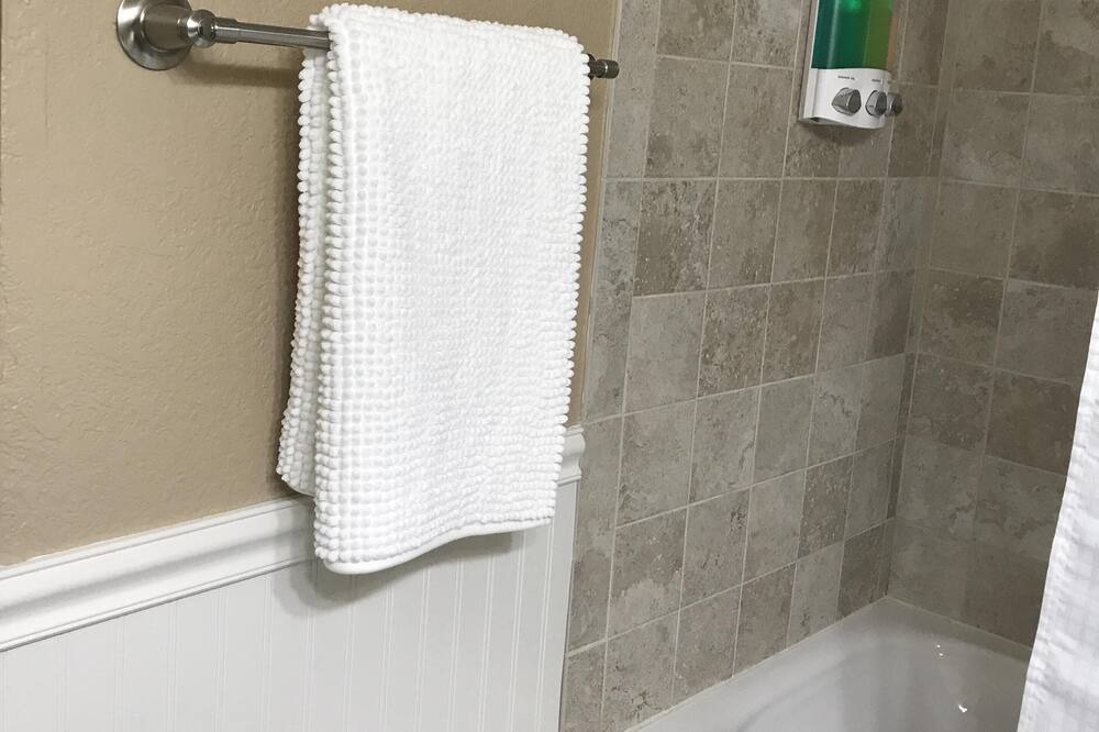 Photo of Bathroom in Mesa Grande