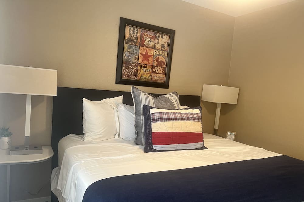 Photo of Bedroom in Mesa Grande