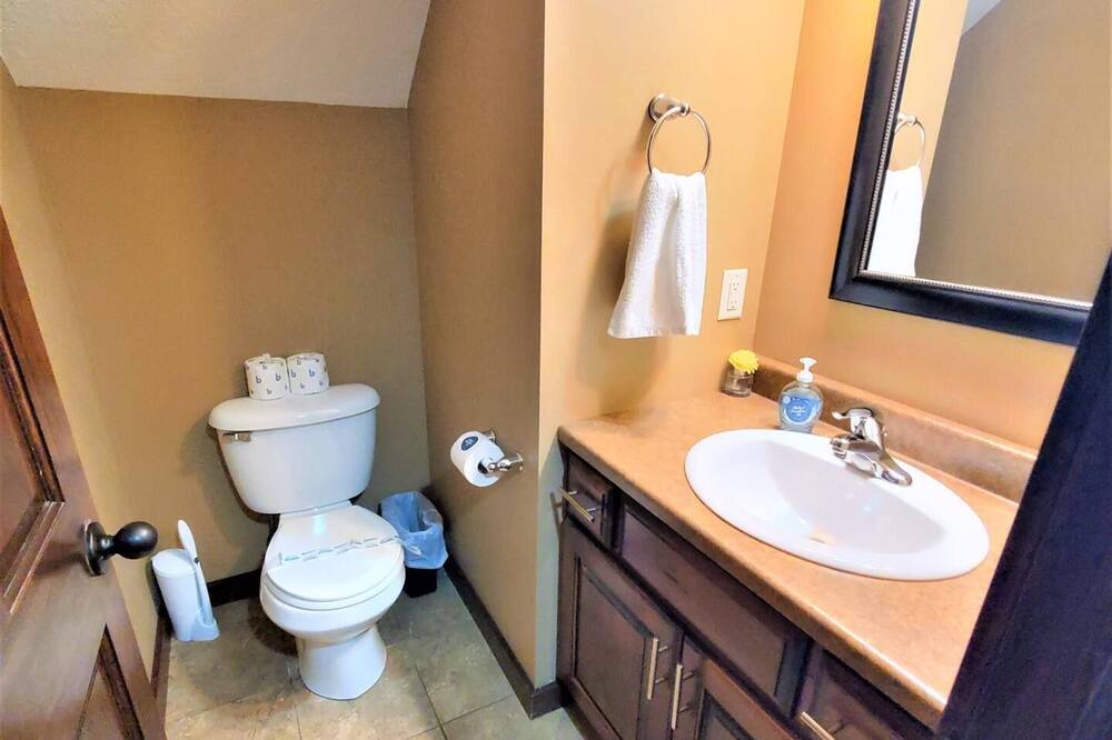 Photo of Bathroom in Spirit Lake
