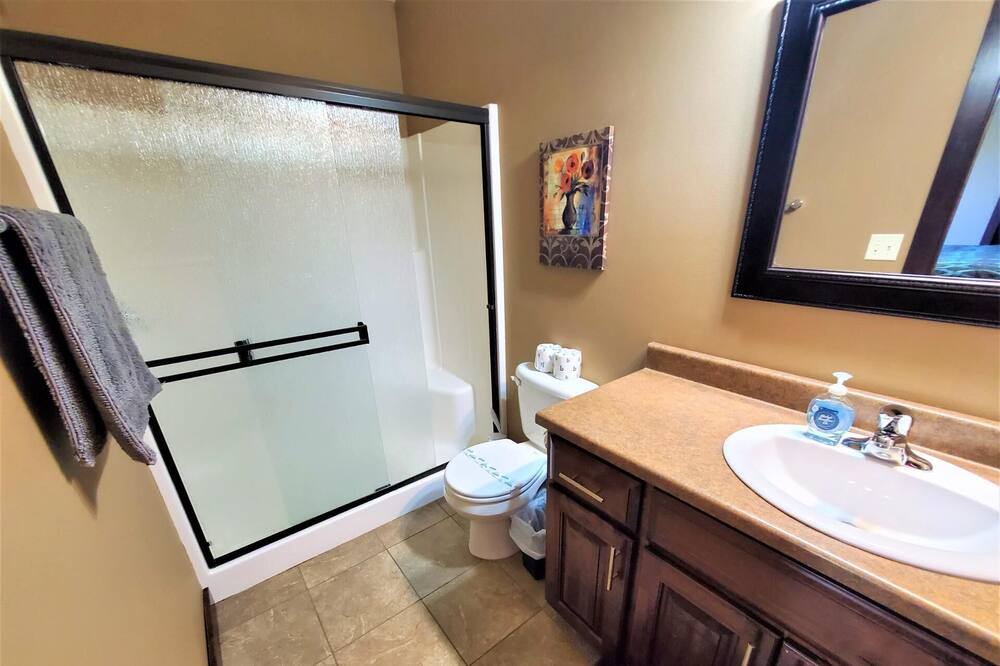 Photo of Bathroom in Spirit Lake