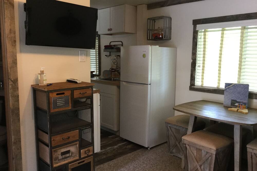 Photo of Kitchen in Gallatin Gateway