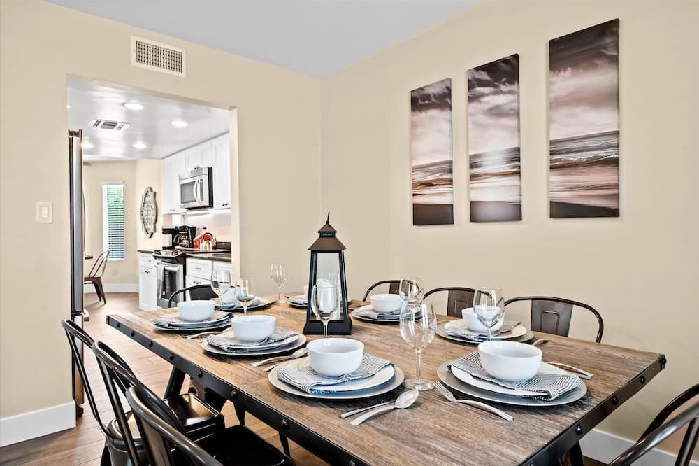 Photo of Others in Raskin Estates