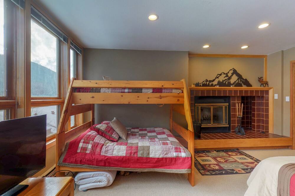 Photo of Others in Mountain House