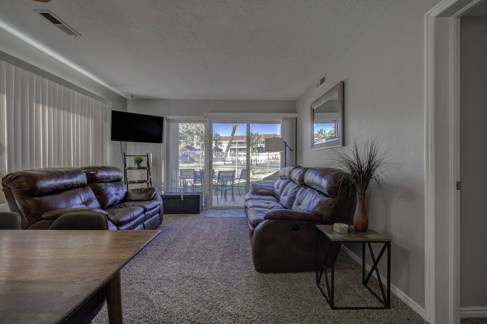Photo of Livingroom in St. George
