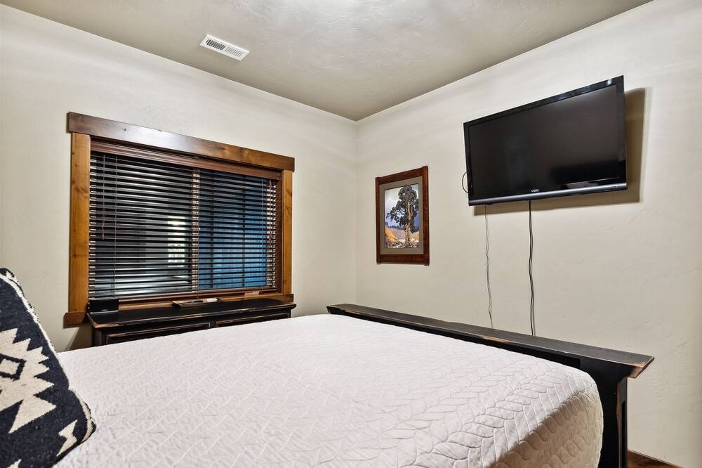 Photo of Bedroom in Whitefish