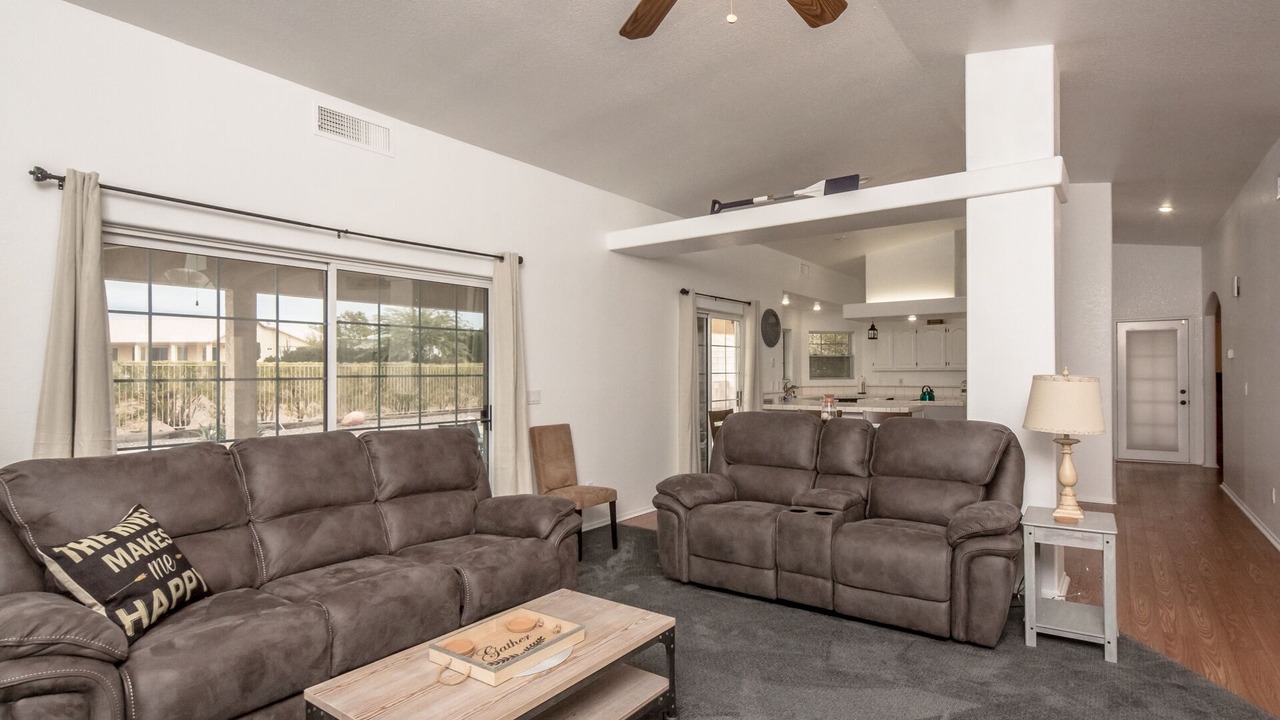 Photo of Livingroom in Sunridge Estates