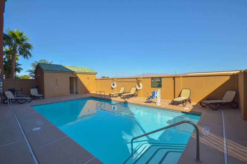 Photo of Outdoor in Sunrise Manor