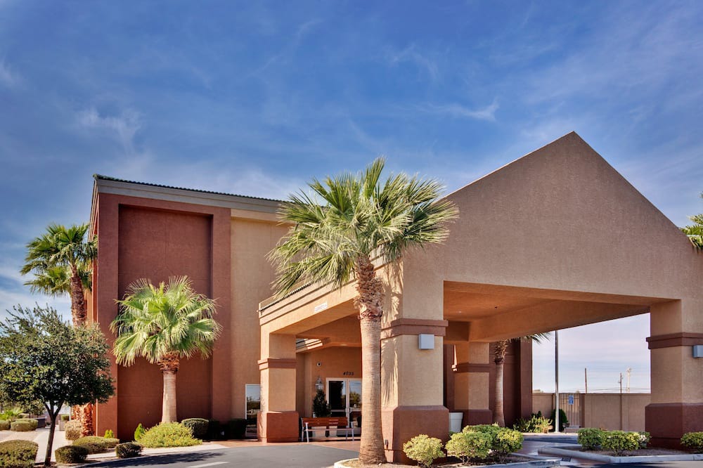 Photo of Outdoor in Sunrise Manor