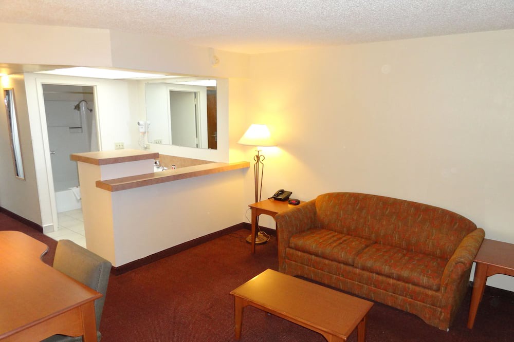 Photo of Livingroom in Chubbuck