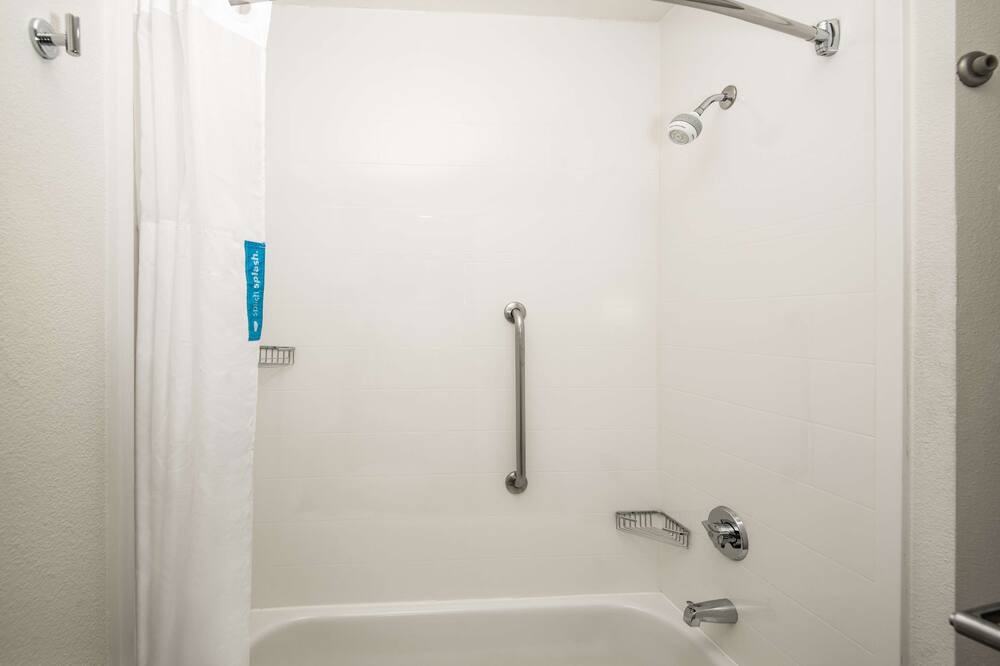 Photo of Bathroom in Whitney Ranch