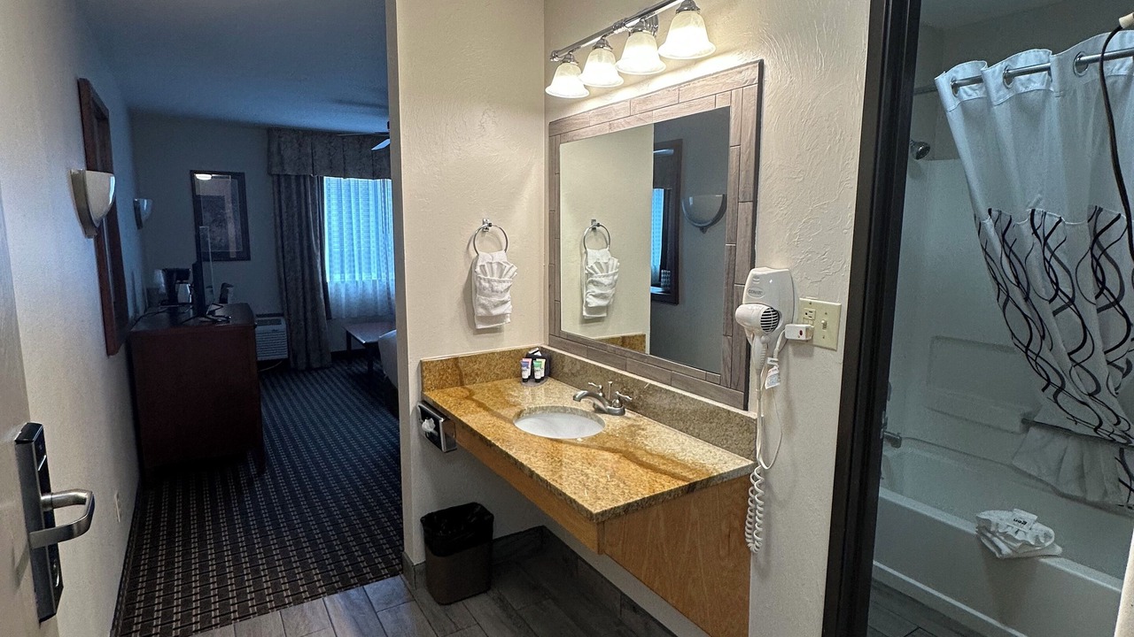 Photo of Bedroom in Gunnison
