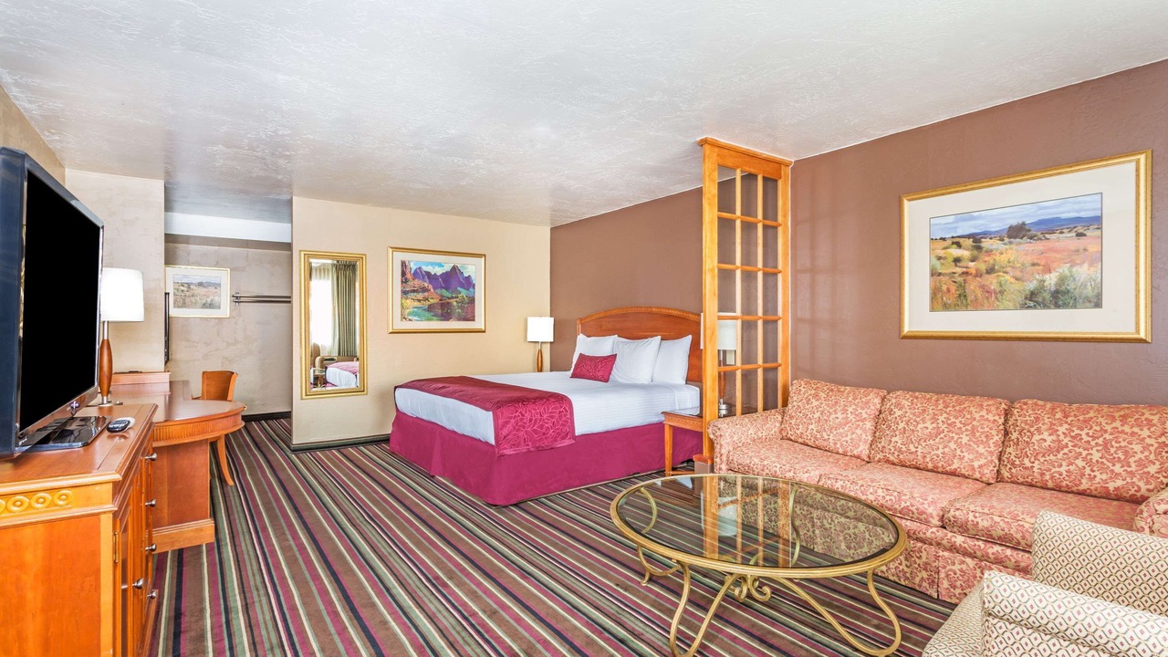 Photo of Bedroom in Logan