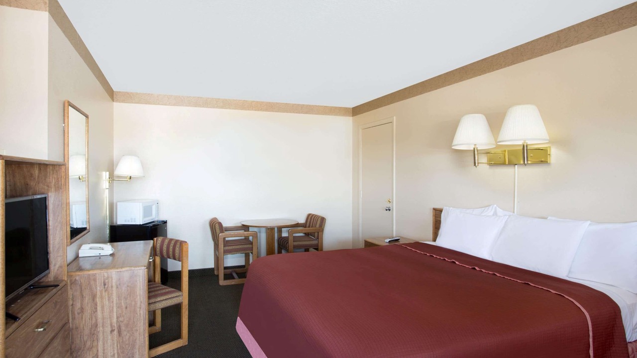 Photo of Bedroom in Brigham City