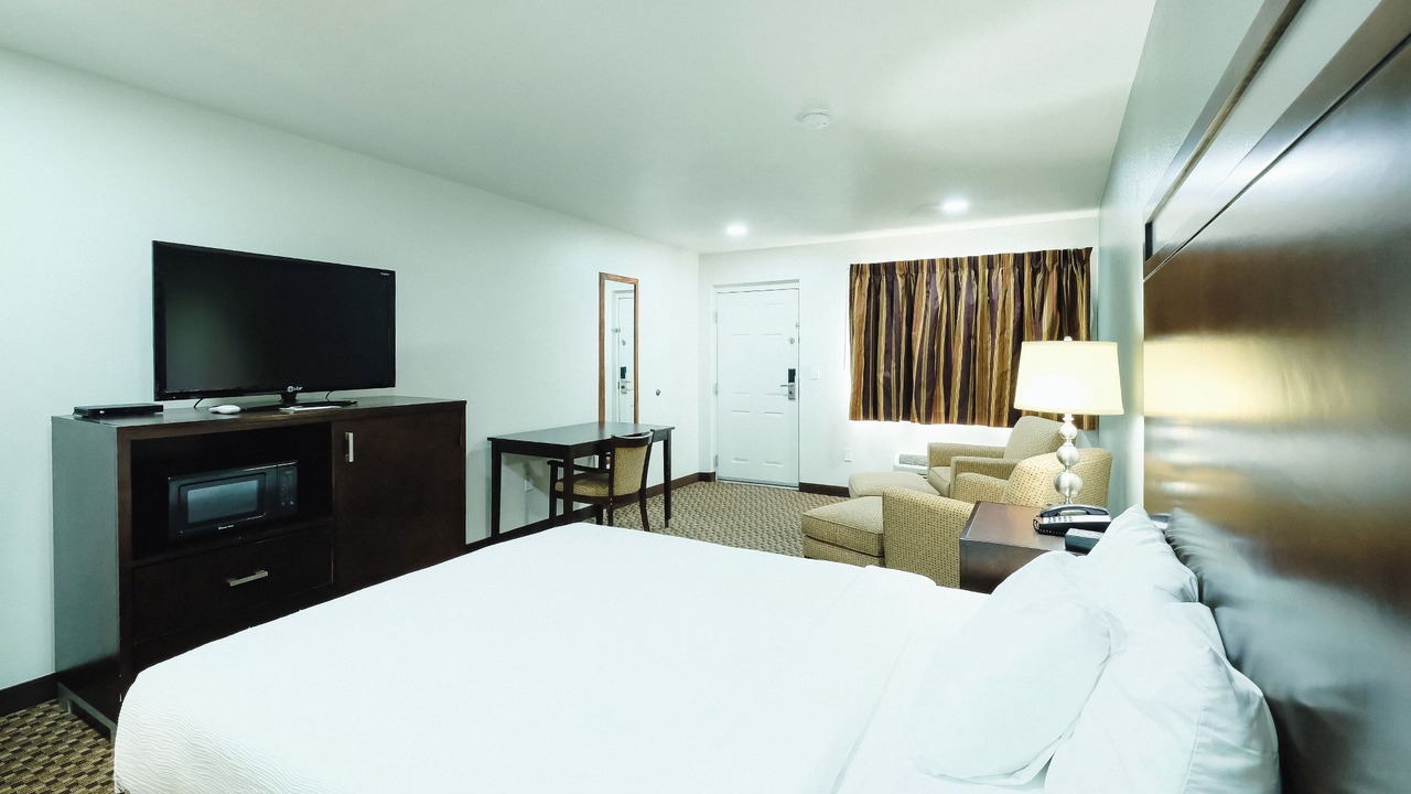 Photo of Bedroom in Holbrook