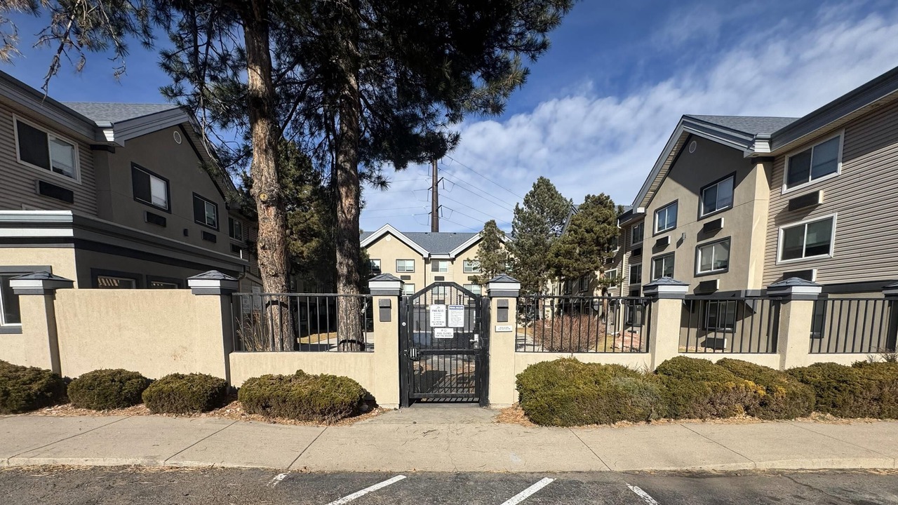 Photo of Outdoor in Denver West