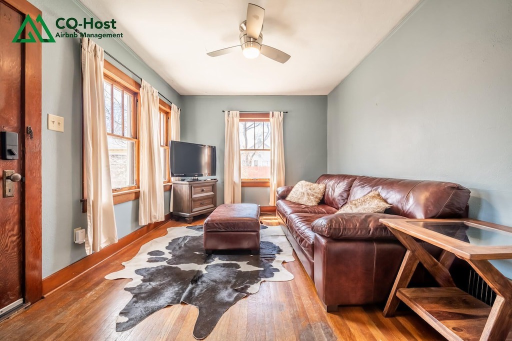 Photo of Livingroom in Central Colorado Springs