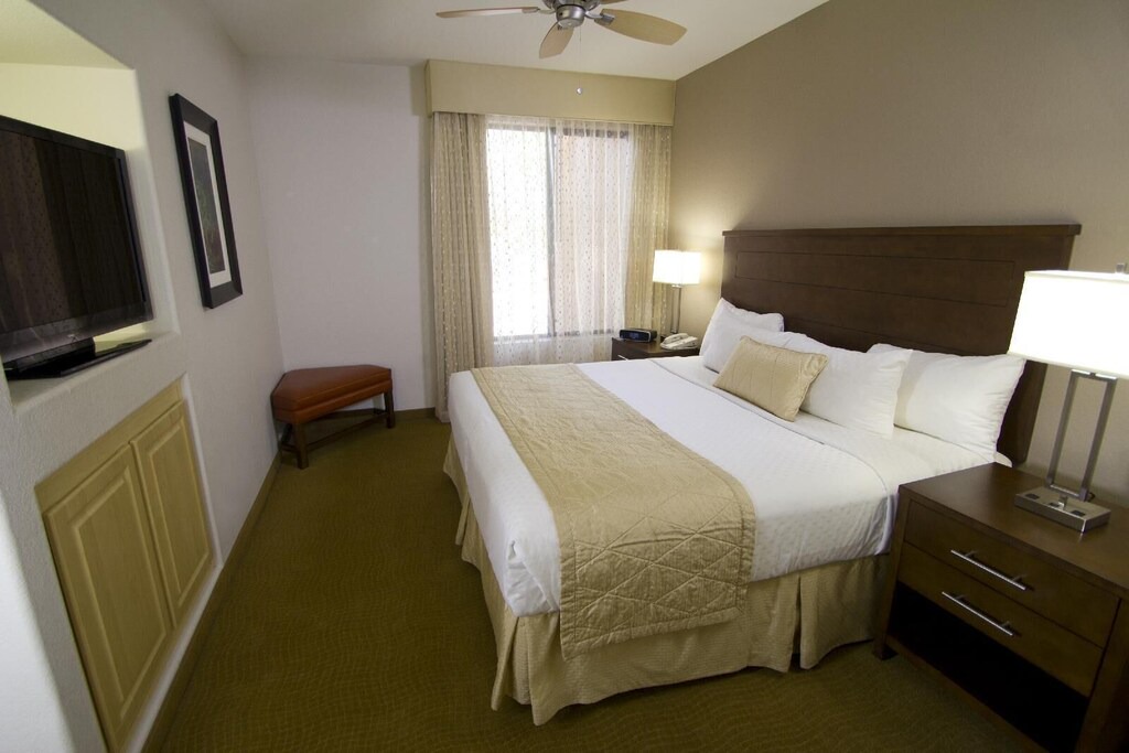 Photo of Bedroom in Scottsdale Links