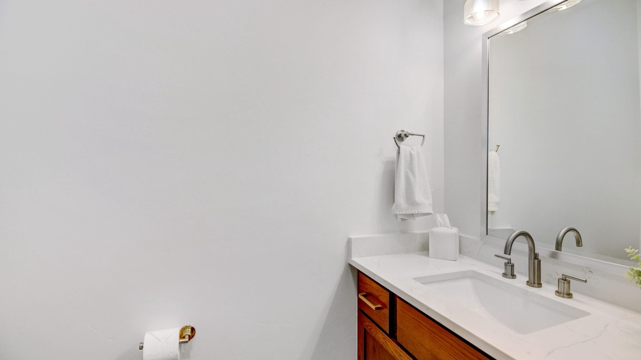 Photo of Bathroom in Grand Park