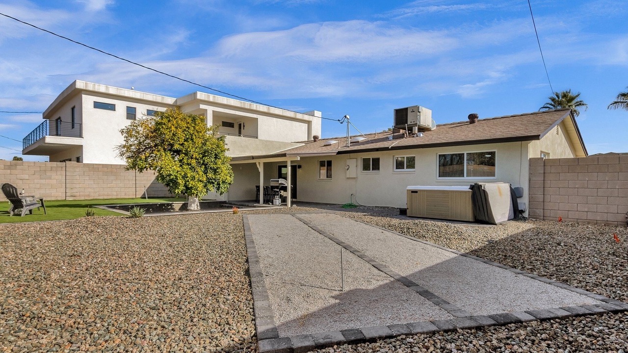 Photo of Outdoor in Southwest Village
