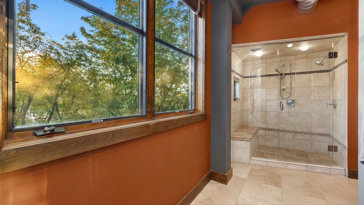 Photo of Bathroom in Old Town