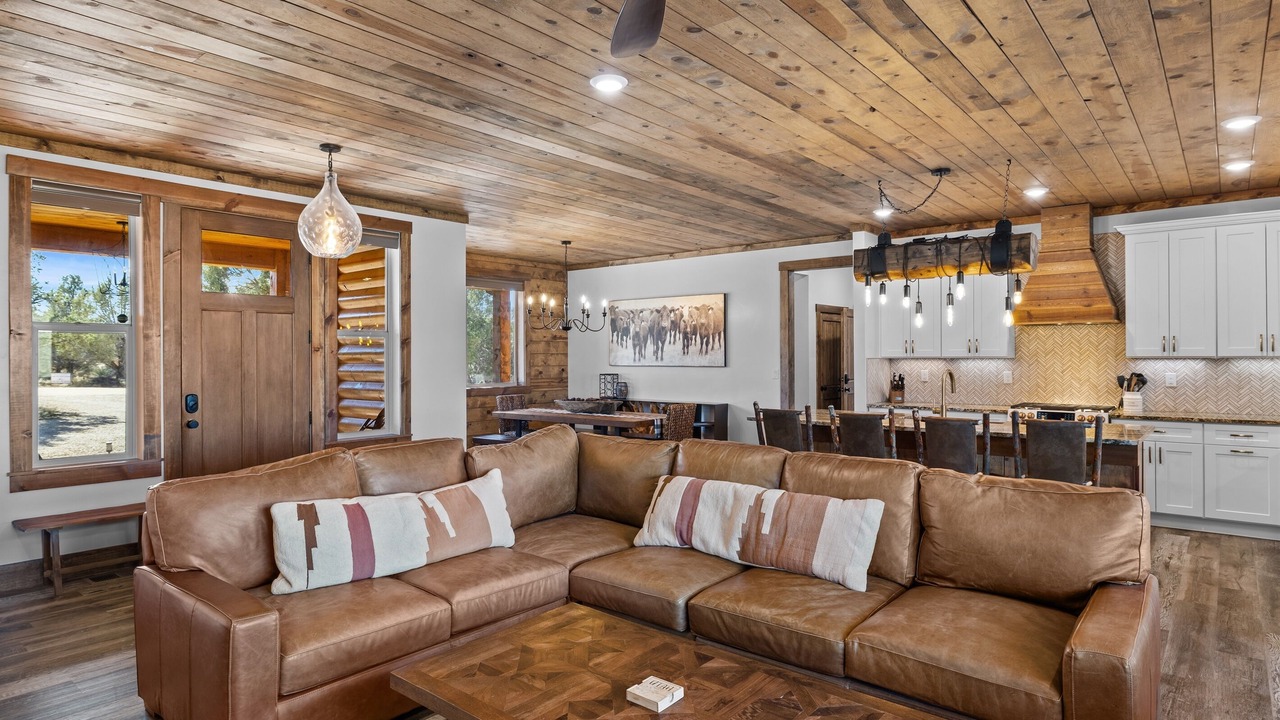 Photo of Livingroom in Orderville