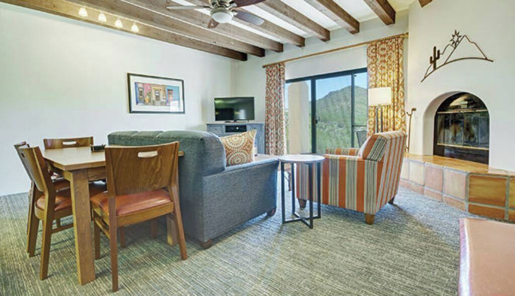 Photo of Livingroom in Starr Pass