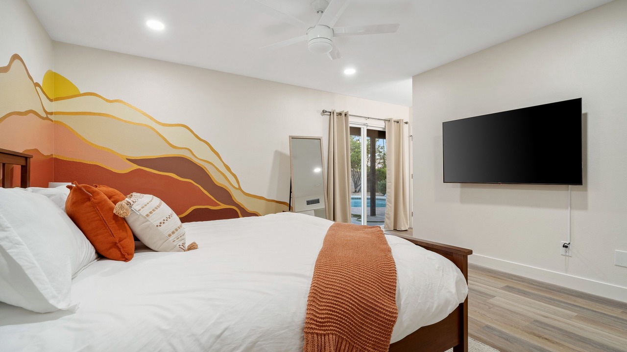 Photo of Bedroom in Raskin Estates