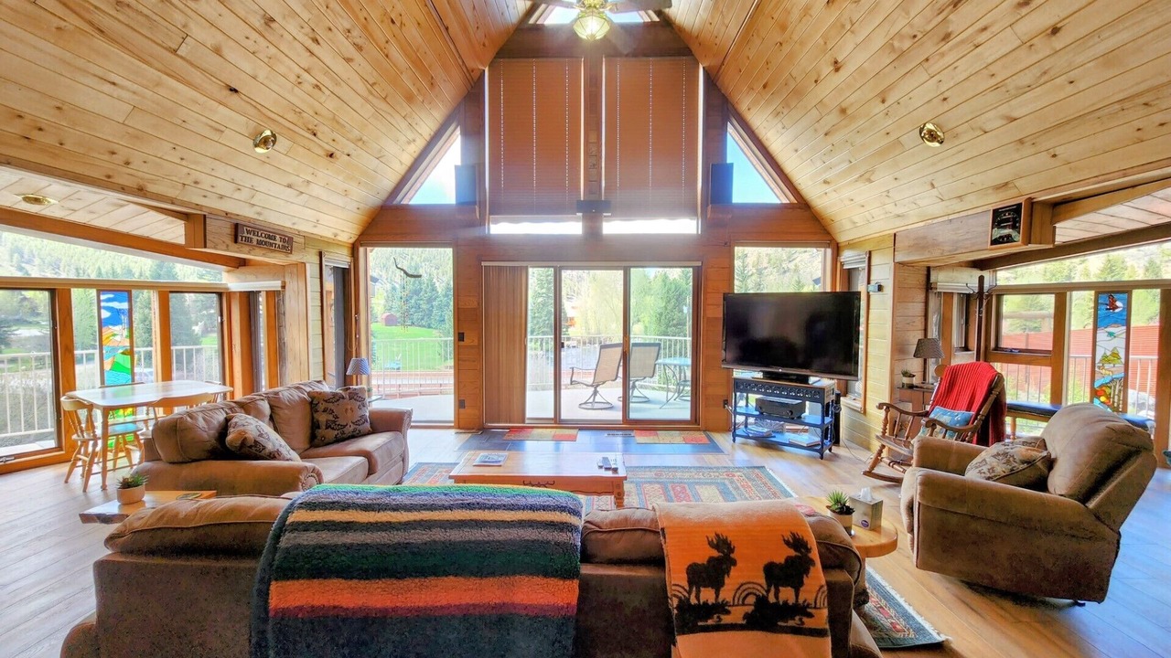 Photo of Bedroom in Almont