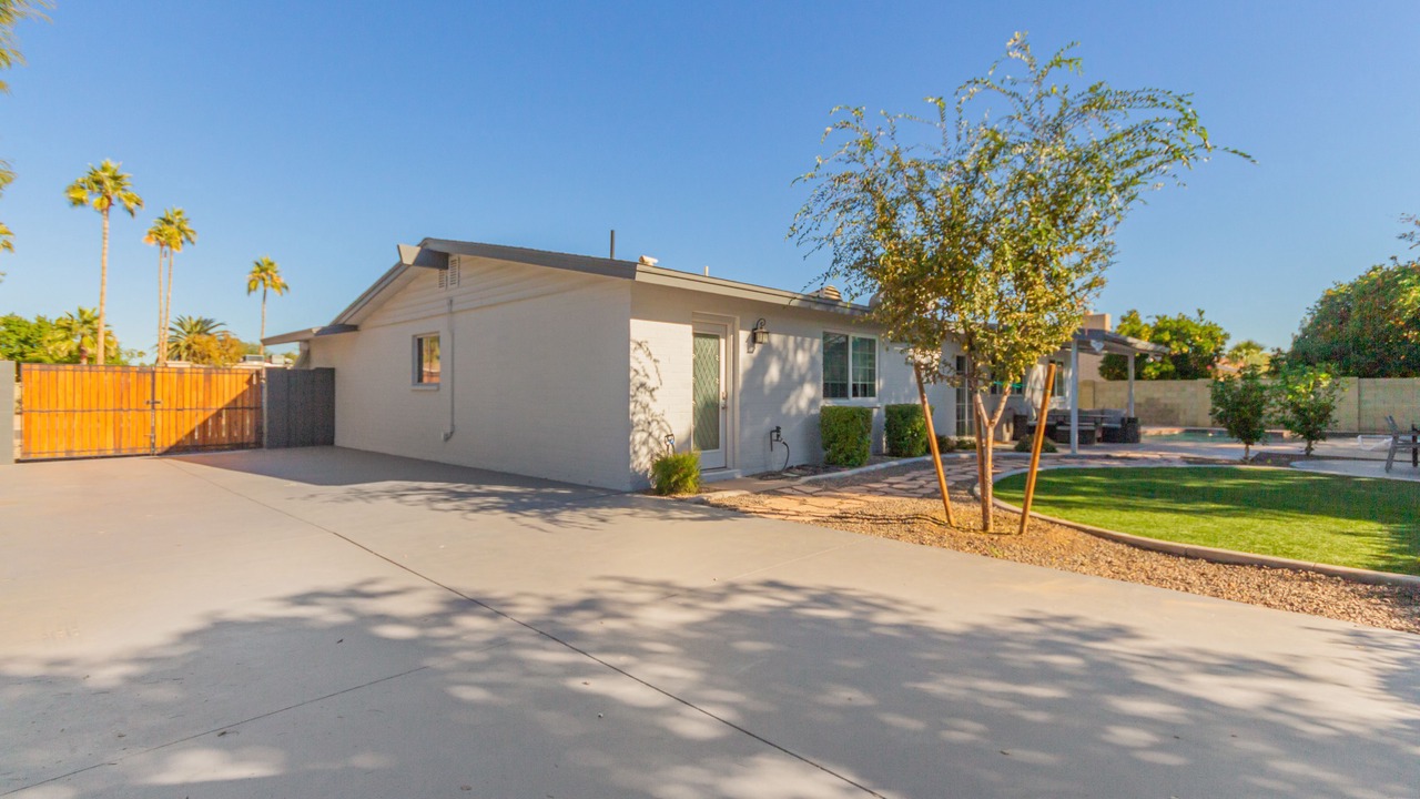 Photo of Outdoor in Norma Estates