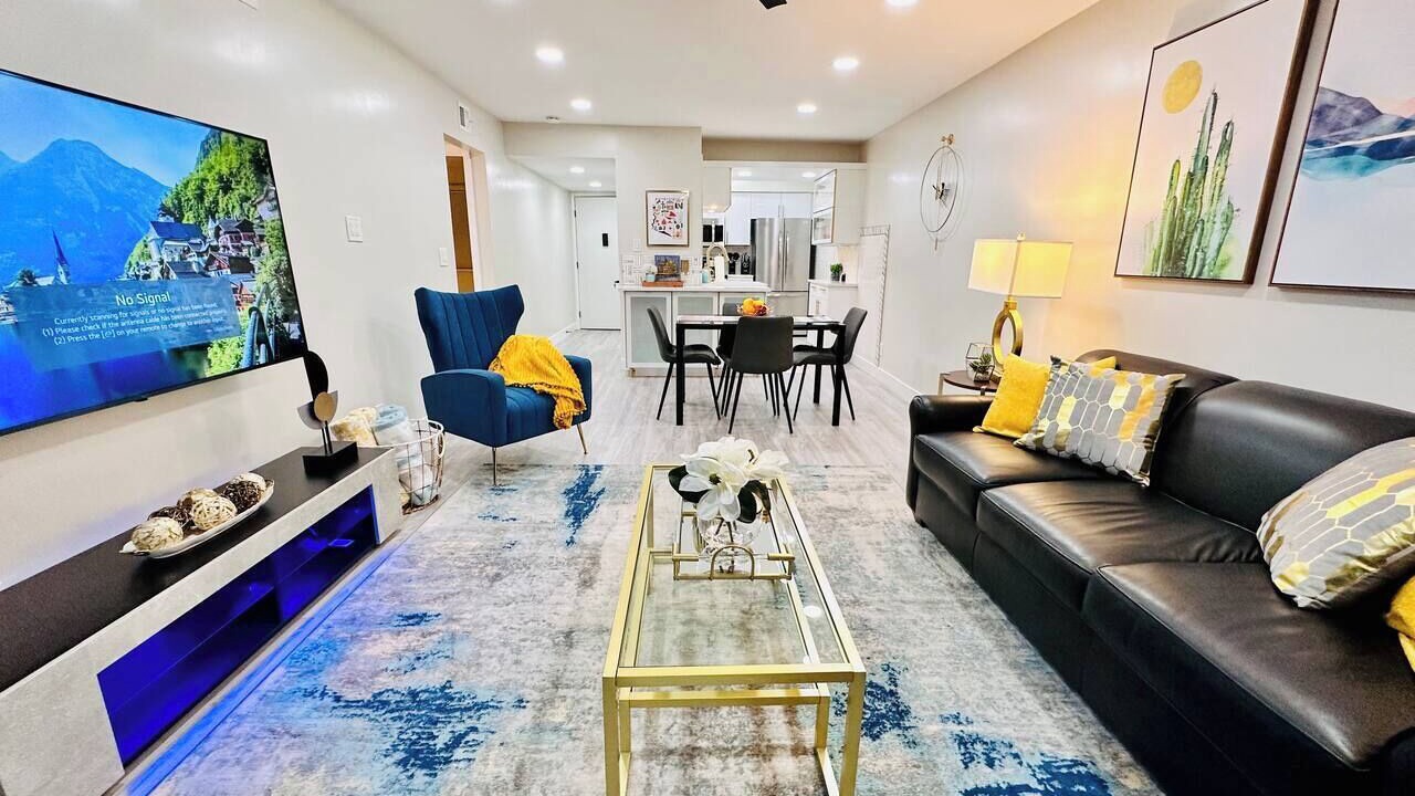 Photo of Livingroom in South Scottsdale