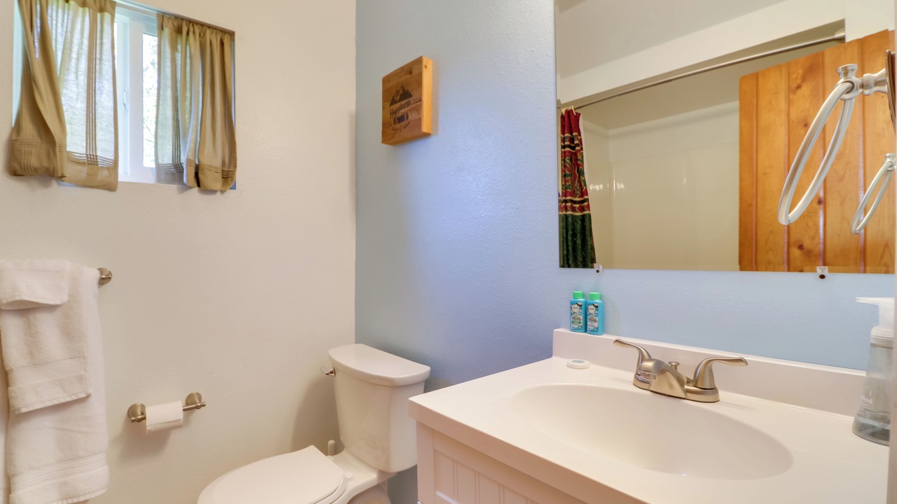 Photo of Bathroom in Lakeside