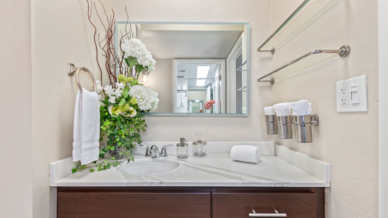 Photo of Bathroom in Sunset