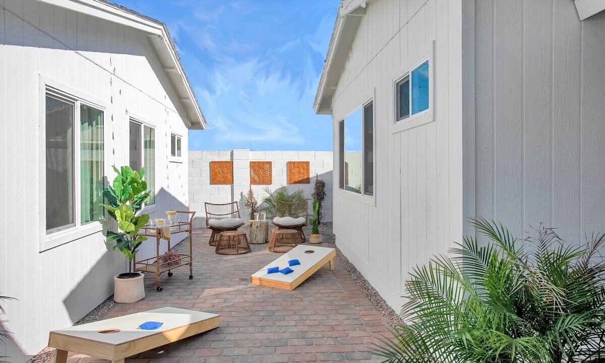 Photo of Outdoor in Melrose Village