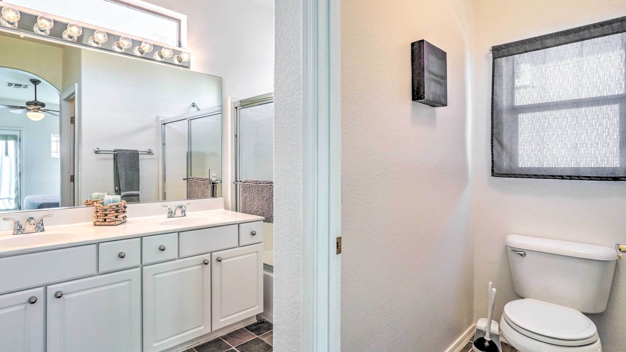 Photo of Bathroom in Tatum Ranch