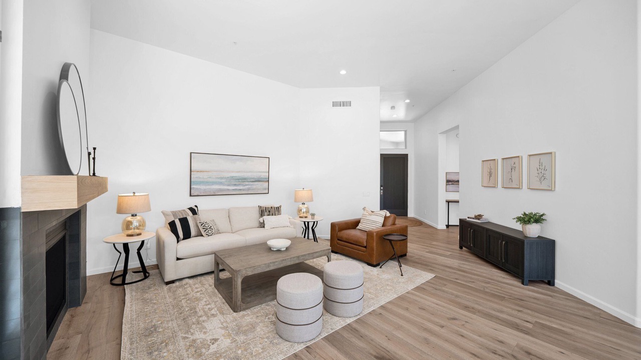 Photo of Livingroom in Talon Retreat