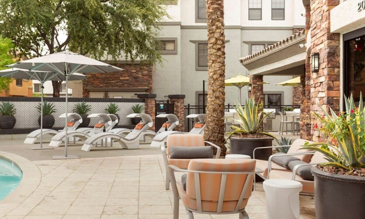 Photo of Patio Balcony in Glendale Sports and Entertainment District