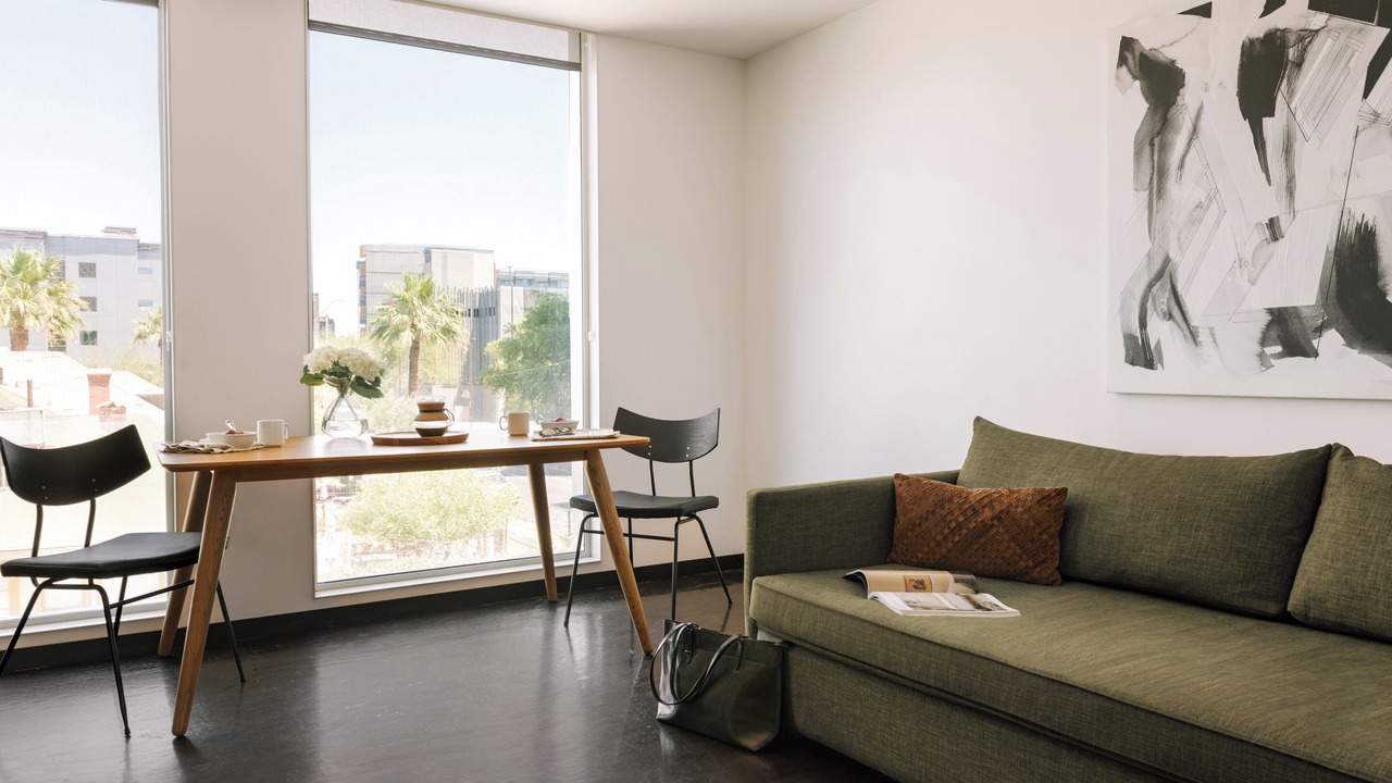 Photo of Livingroom in Evans Churchill