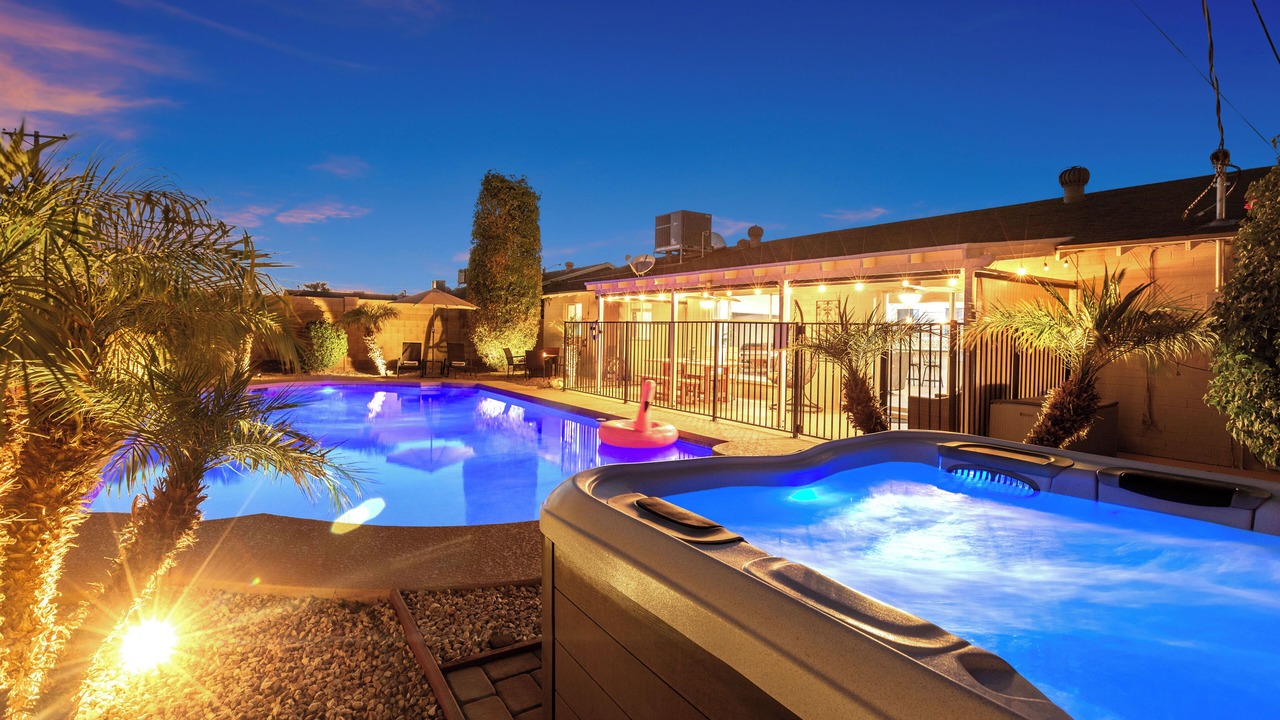 Photo of Outdoor in Cox Heights