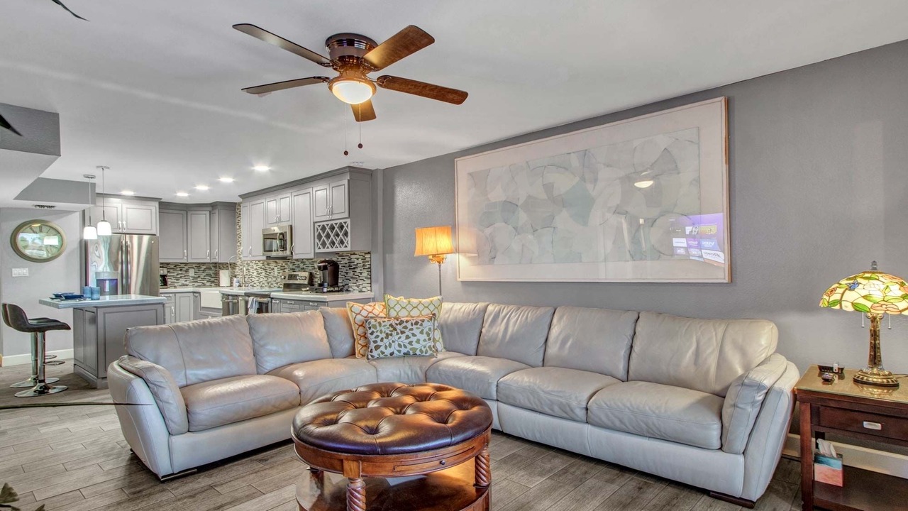 Photo of Bedroom in Desert Shores