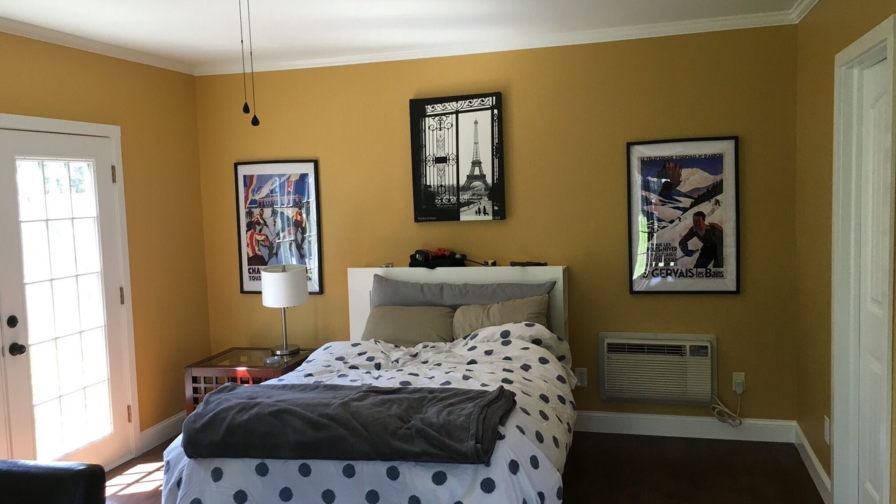 Photo of Bedroom in Downtown