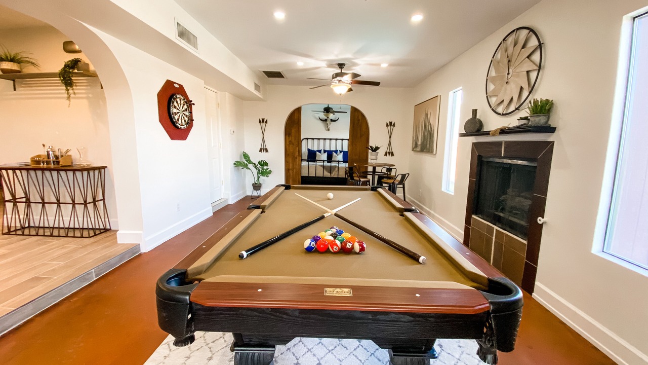 Photo of Bedroom in Scottsdale Estates Six