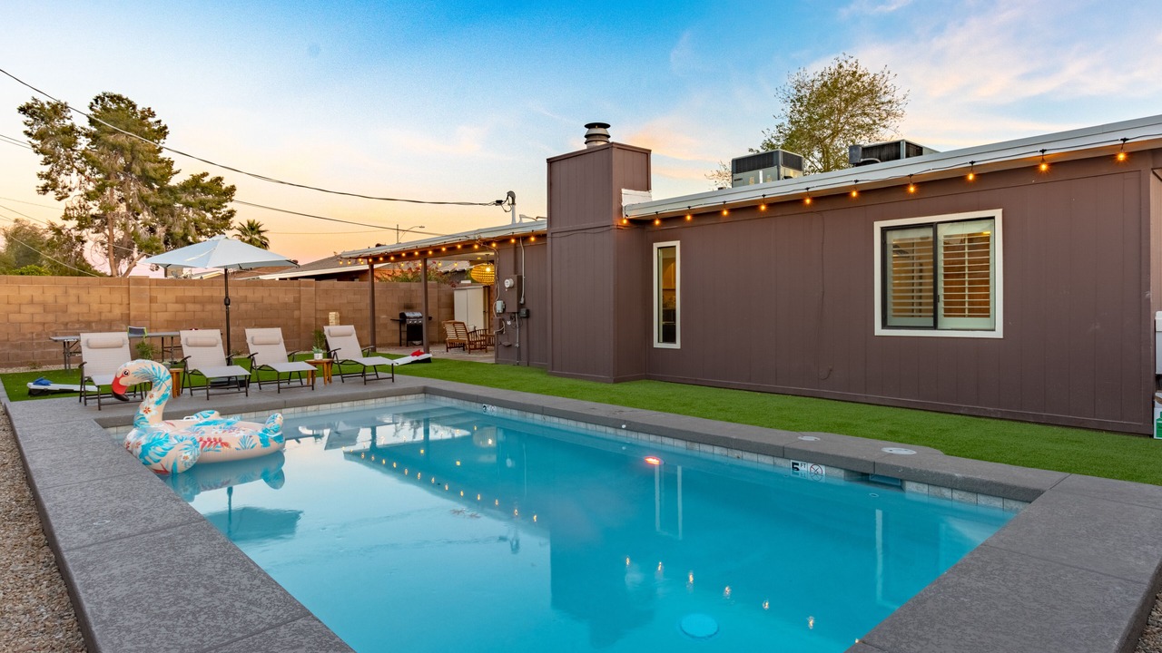 Photo of Outdoor in Scottsdale Estates Six