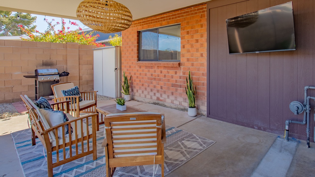 Photo of Patio Balcony in Scottsdale Estates Six