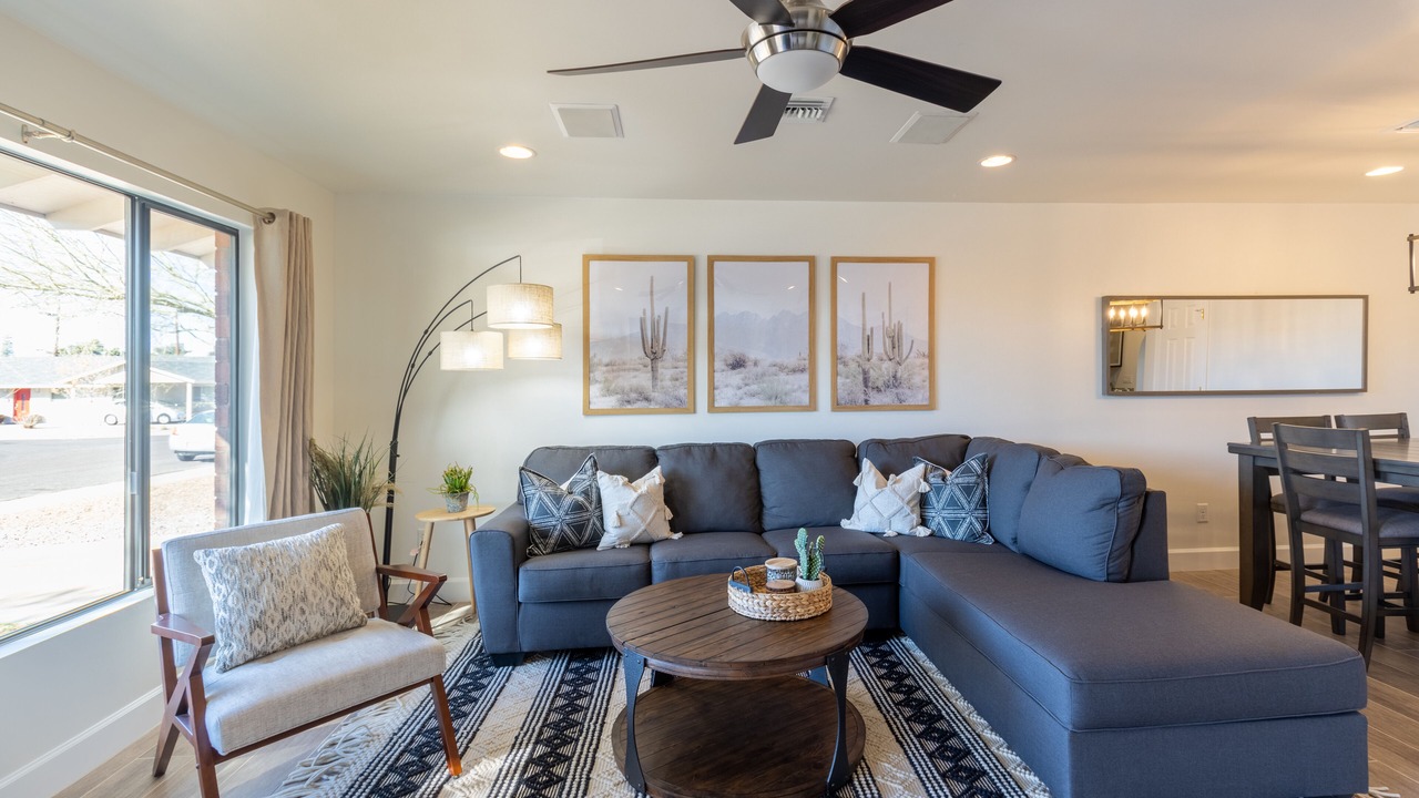 Photo of Livingroom in Scottsdale Estates Six
