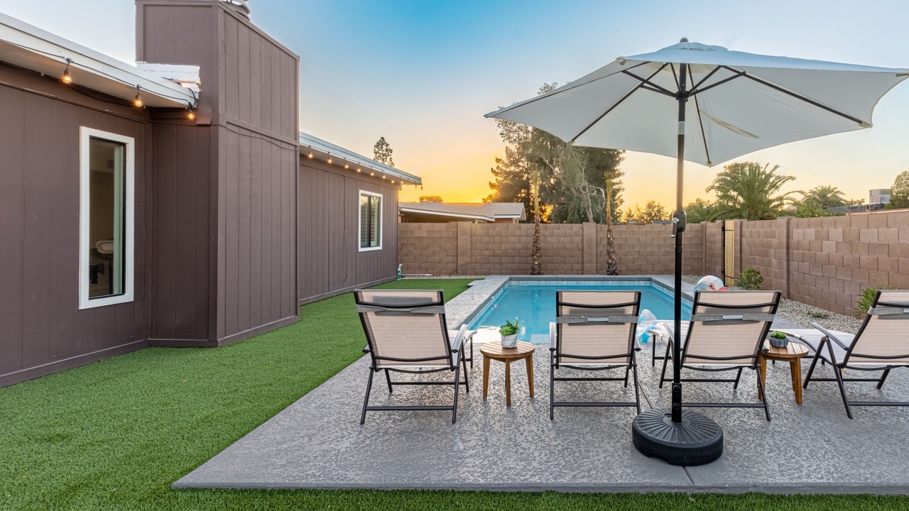 Photo of Outdoor in Scottsdale Estates Six