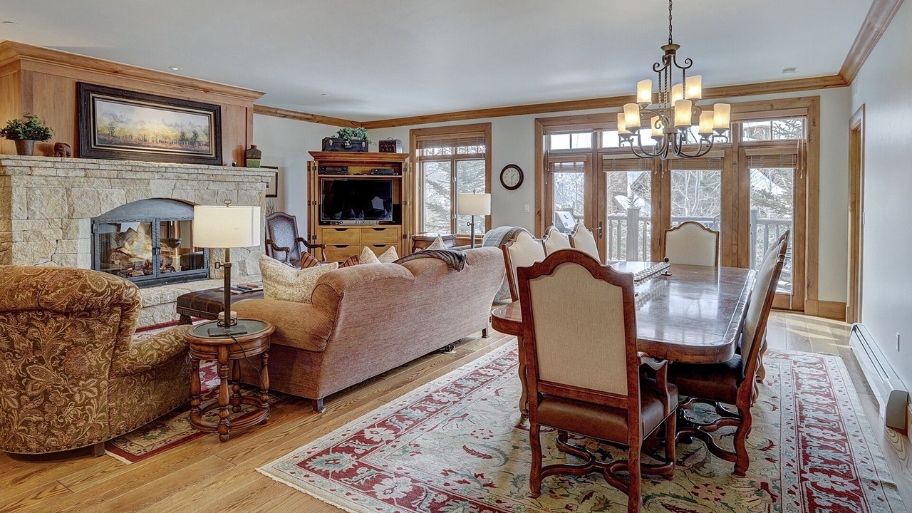Photo of Bedroom in Avon