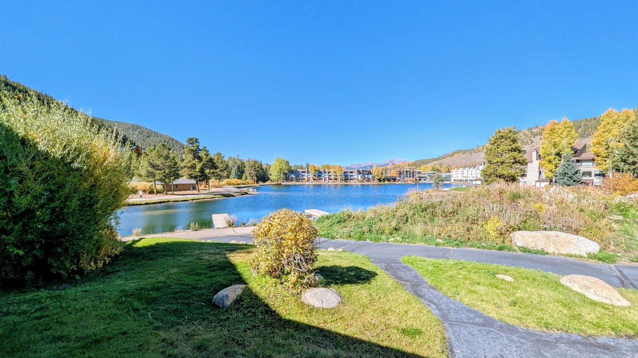 Photo of Outdoor in Lakeside Village
